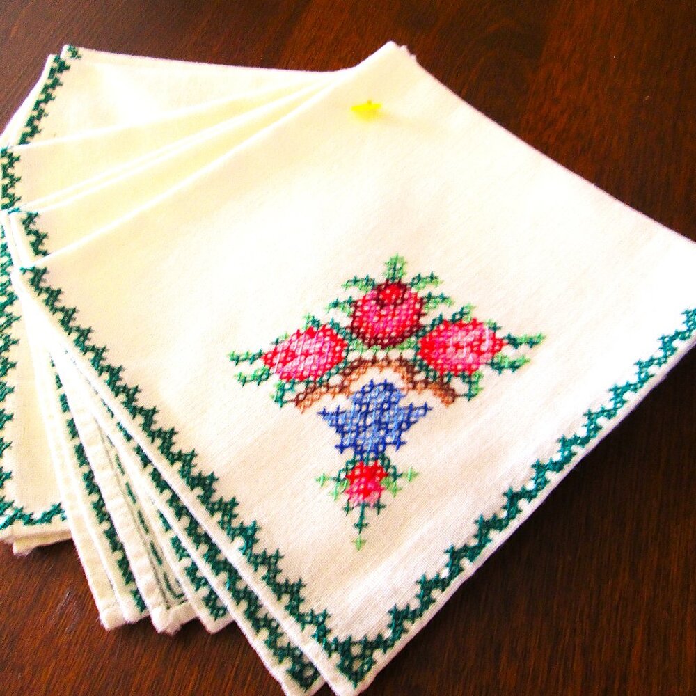 Hand crossstitched napkin,hanky with colorful rosebuds, Iris' & edged. Set of 4